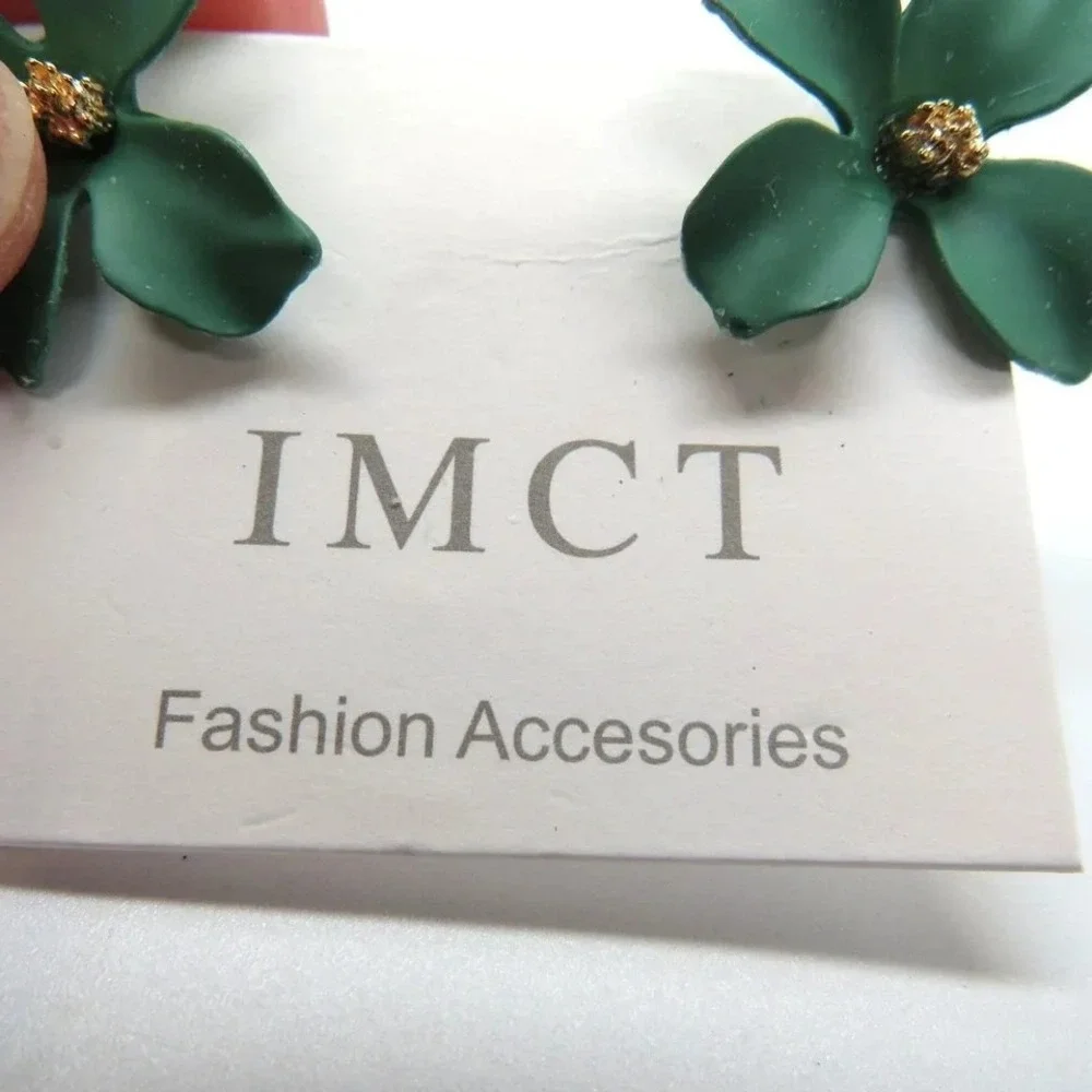 IMCT Green Flower Stud Earrings Womens‎ Matte Floral Gold Tone Fashion Jewelry